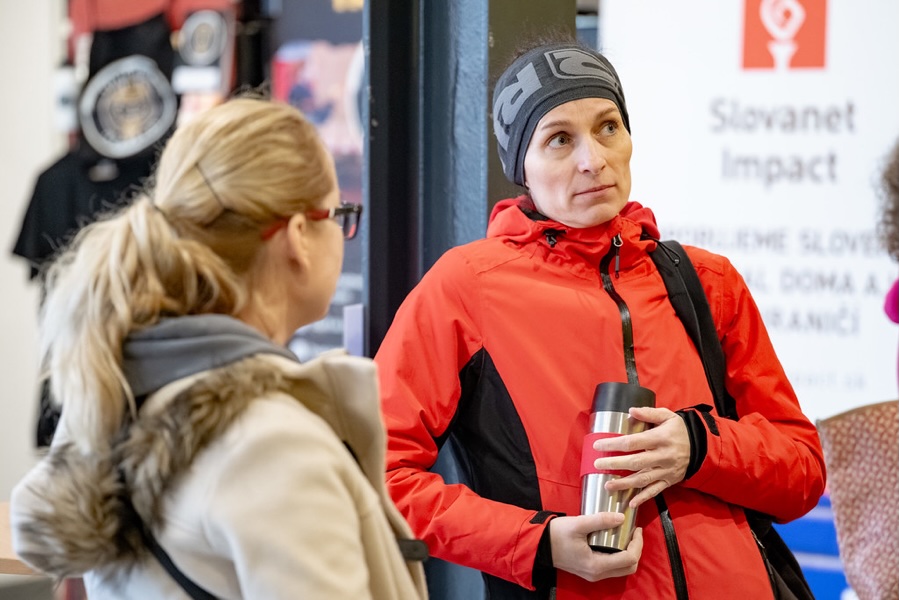 Slovanet Impact podporuje florbalových SNIPEROV