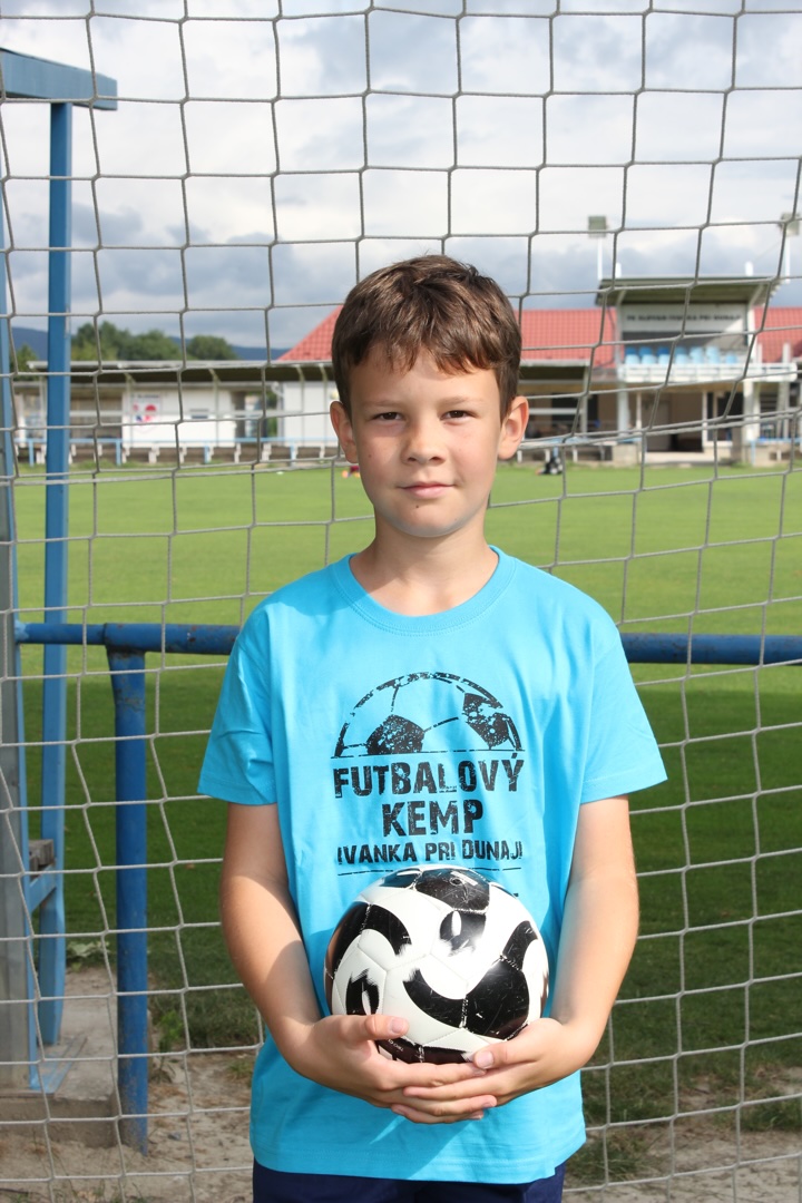 Denný futbalový tábor FK Slovan Ivanka priniesol deťom týždeň plný športu a zážitkov