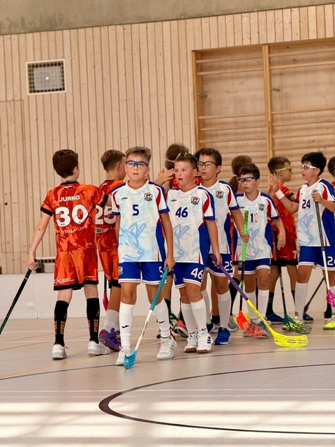 Grobskí Vlci vybojovali strieborné medaily na prestížnom Stupava Floorball Cup 2026